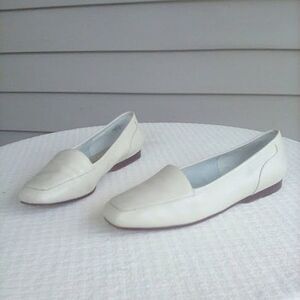 Enzo Angiolini Women's Liberty Opal Cream Loafers size 7.5 M